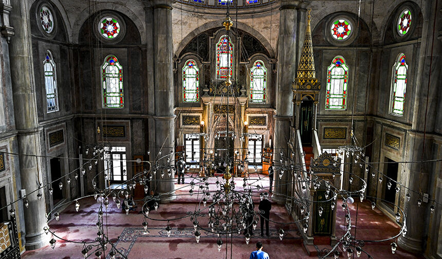 Laleli Cami 33