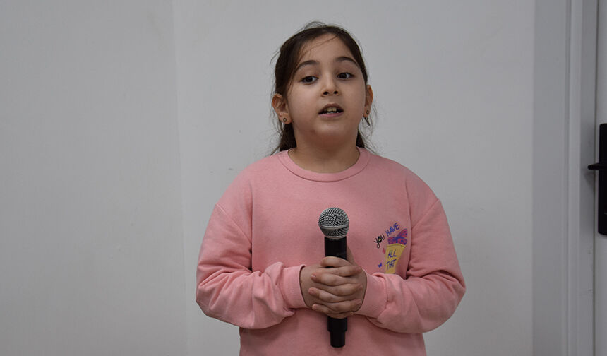 Öğrenciler İstiklal Marşını En Güzel Şekilde Okumak İçin Yarıştılar 10