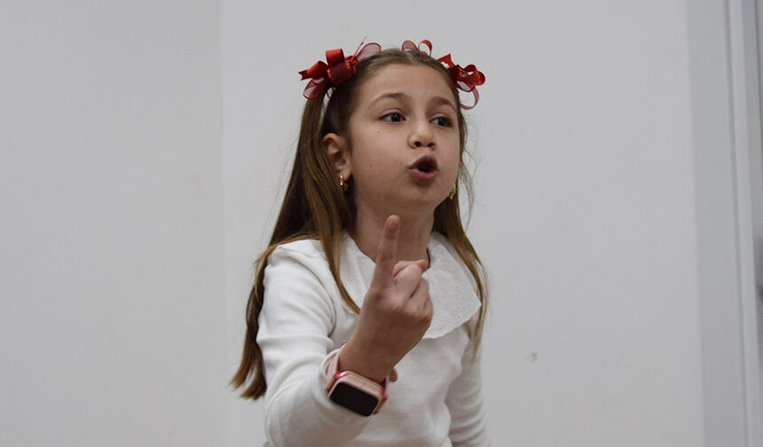 Öğrenciler İstiklal Marşını En Güzel Şekilde Okumak İçin Yarıştılar 14