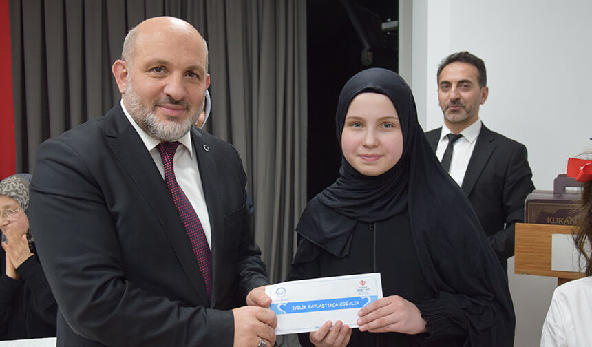 Öğrenciler İstiklal Marşını En Güzel Şekilde Okumak İçin Yarıştılar 21