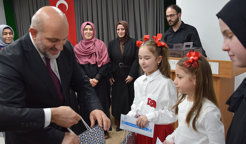 Öğrenciler İstiklal Marşını En Güzel Şekilde Okumak İçin Yarıştılar 25