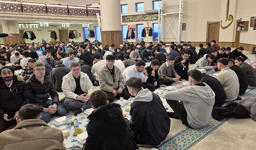 Sivas Gençlik Iftarı 33