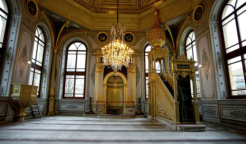 T E Ş V İ K İ Y E C A M İ 22