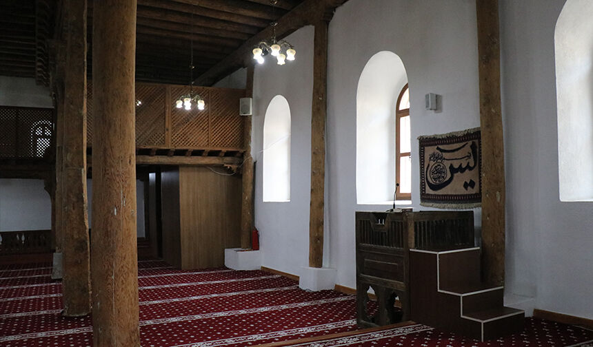 Afşar Cami 11