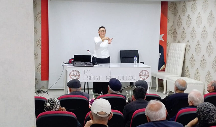 Espiye Müftülüğü Hac Eğitim Semineri Düzenledi 3