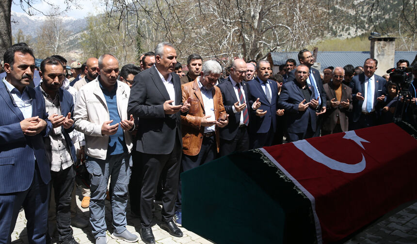 Öğretmen Cenaze 11