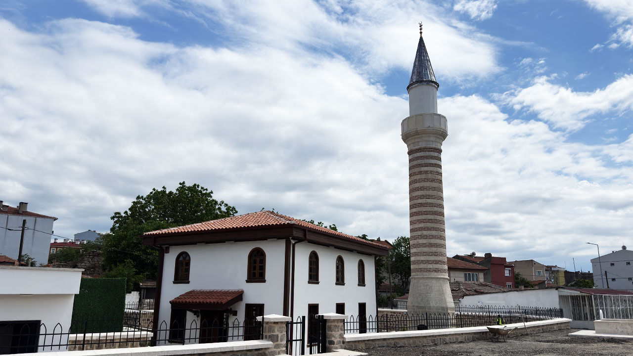 Edirne'de Şeyh Şüceaddin Camii ibadete açılıyor