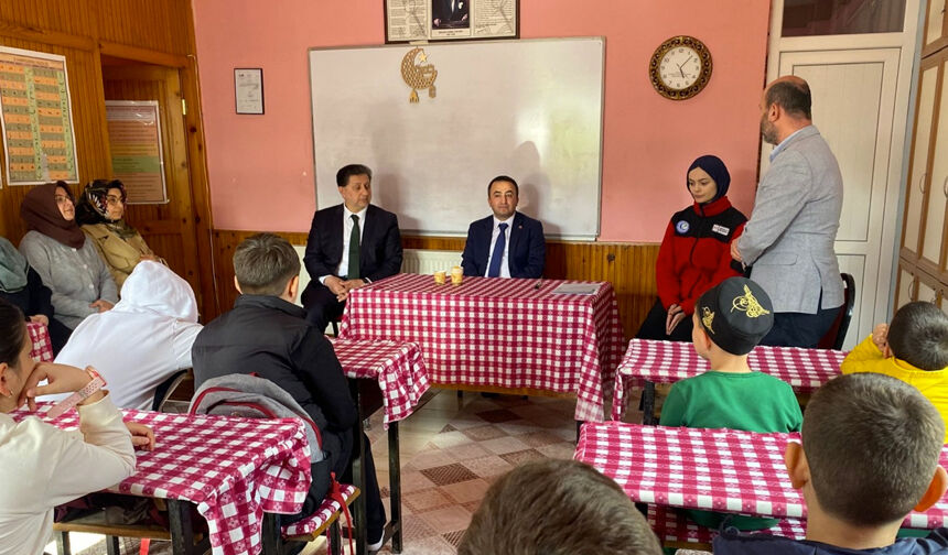 Espiye’de Genç Gönüller Çocuk Gönüllerle Buluştu 1