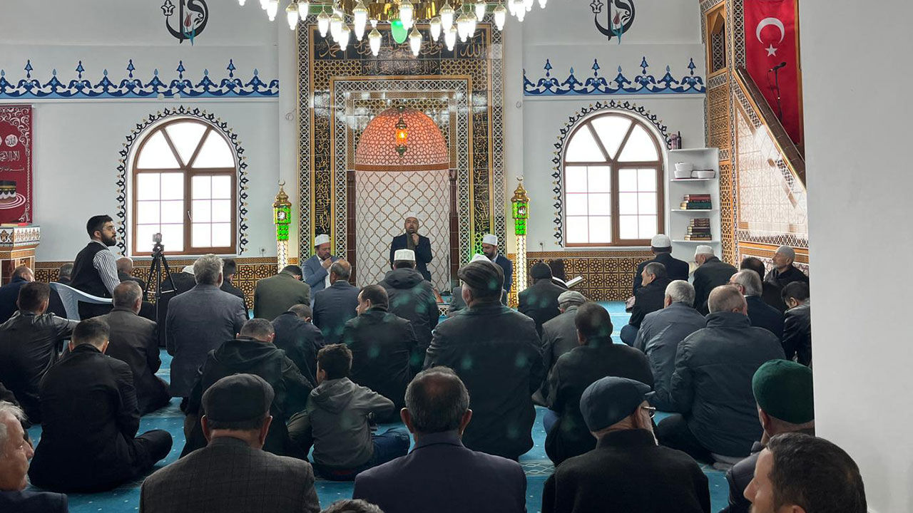 Küçük Hacıbey Köyü Camii 22