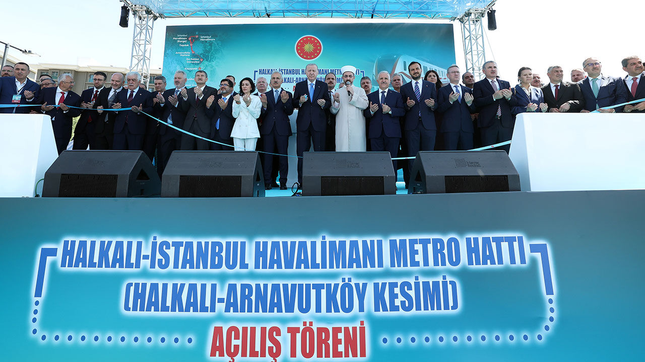 A R N A V U T K Ö Y M E T R O A Ç I L I Ş 22