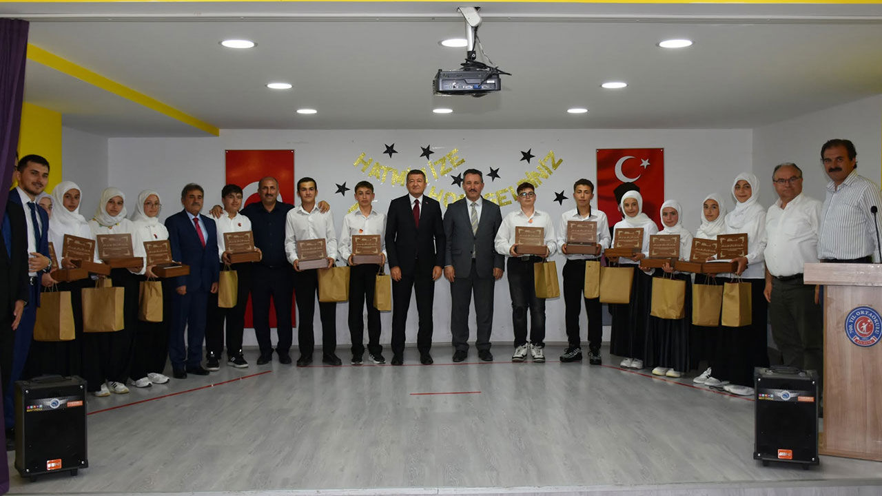 Ortaokulda hatim merasimi gerçekleştirildi