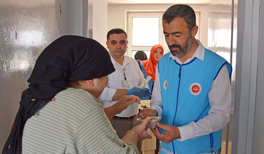 Hasta Yakınları Ve Sağlık Çalışanlarına Aşure Ikramı 6