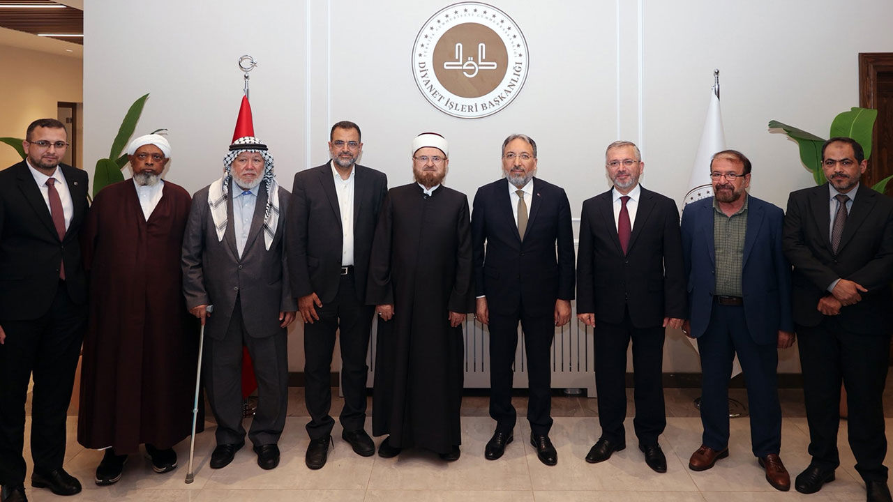 Arpaguş, İstanbul’da Dünya Müslüman Alimler Birliği Başkanı Ali Muhyiddin El Karadaği 2