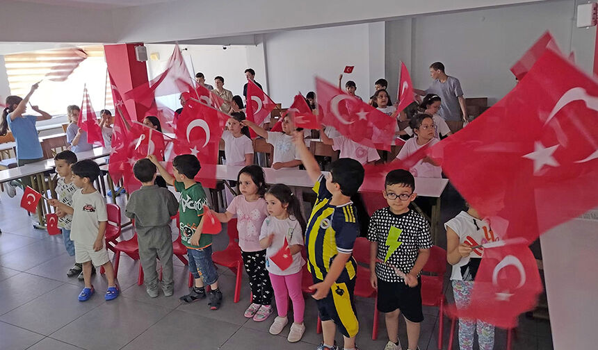 Yaz Kur’an Kursu Öğrencilerinden, 15 Temmuz Şehitlerine Vefa 2