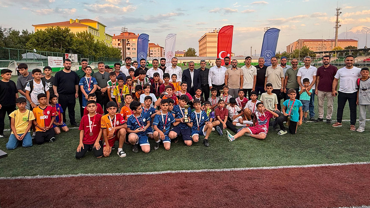 Iğdır'da yaz Kur'an kurslarının şampiyonu belli oldu