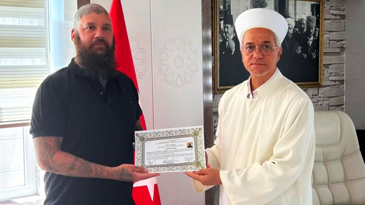 Macaristan uyruklu Petrin, Manavgat'ta Müslüman oldu