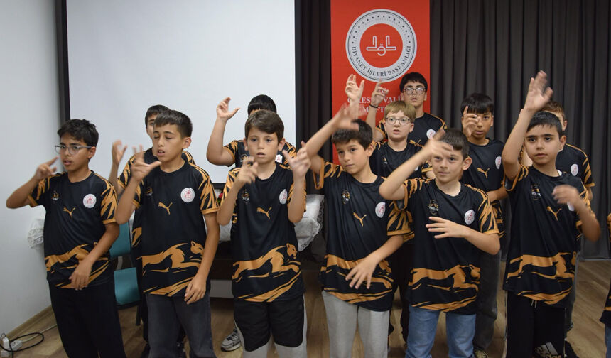 Yatılı Yaz Kur’an Kursları Dolu Dolu Tamamlandı 7