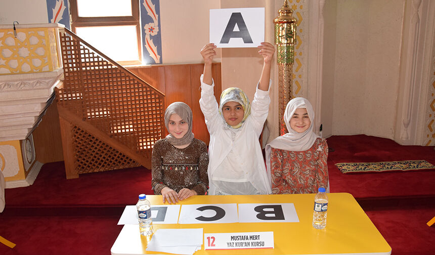 Yaz Kur'an Kursu Öğrencileri Hem Öğrendi Hem Yarıştı 19