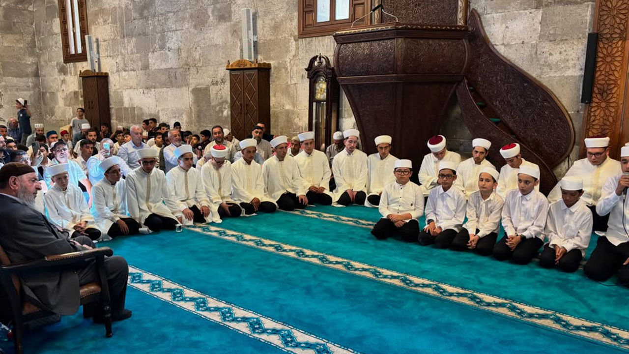Aksaray'da hafızlara icazet verildi