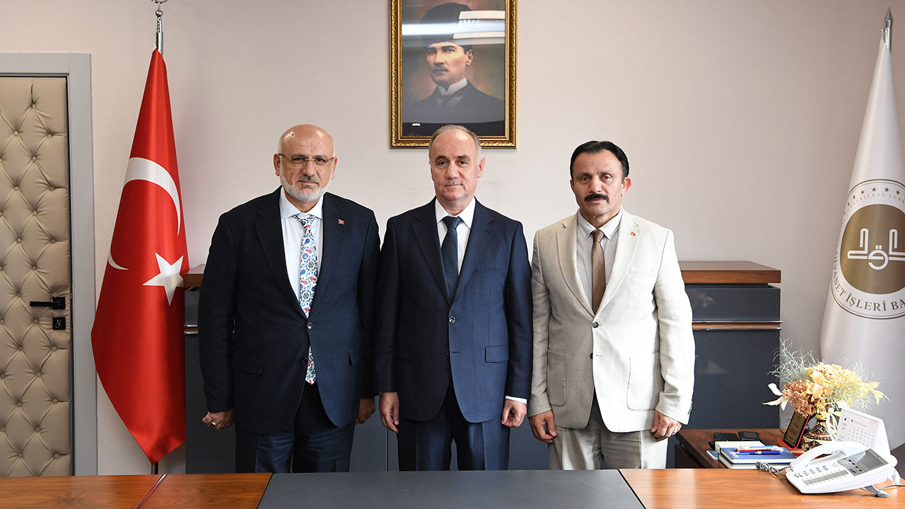 Diyanet Akademisi Başkanlığı'nda devir teslim