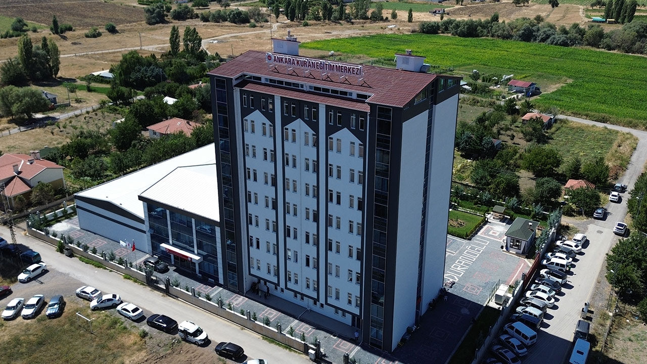 Ankara Kur'an Eğitim Merkezi ilk öğrencilerini kabul etti