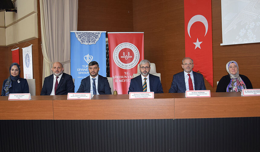 Kur'an I Kerim’i Güzel Okuma Kadınlar Türkiye Finali Giresun'da Yapıldı 11