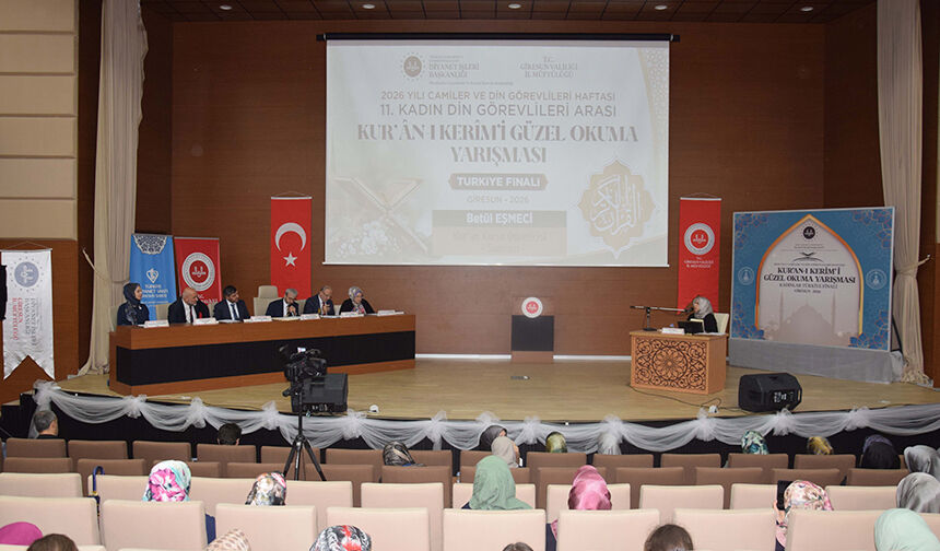 Kur'an I Kerim’i Güzel Okuma Kadınlar Türkiye Finali Giresun'da Yapıldı 13