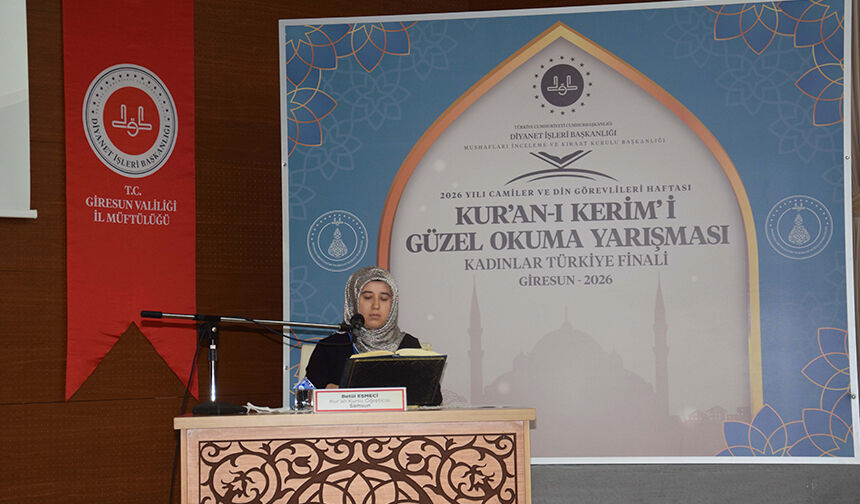 Kur'an I Kerim’i Güzel Okuma Kadınlar Türkiye Finali Giresun'da Yapıldı 14