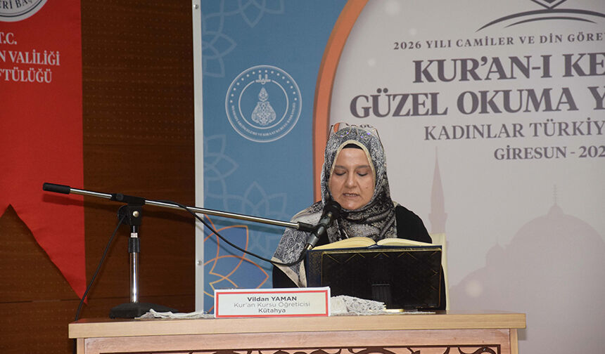 Kur'an I Kerim’i Güzel Okuma Kadınlar Türkiye Finali Giresun'da Yapıldı 20