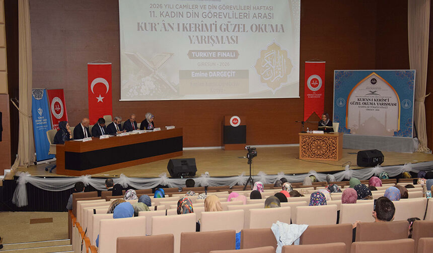 Kur'an I Kerim’i Güzel Okuma Kadınlar Türkiye Finali Giresun'da Yapıldı 24