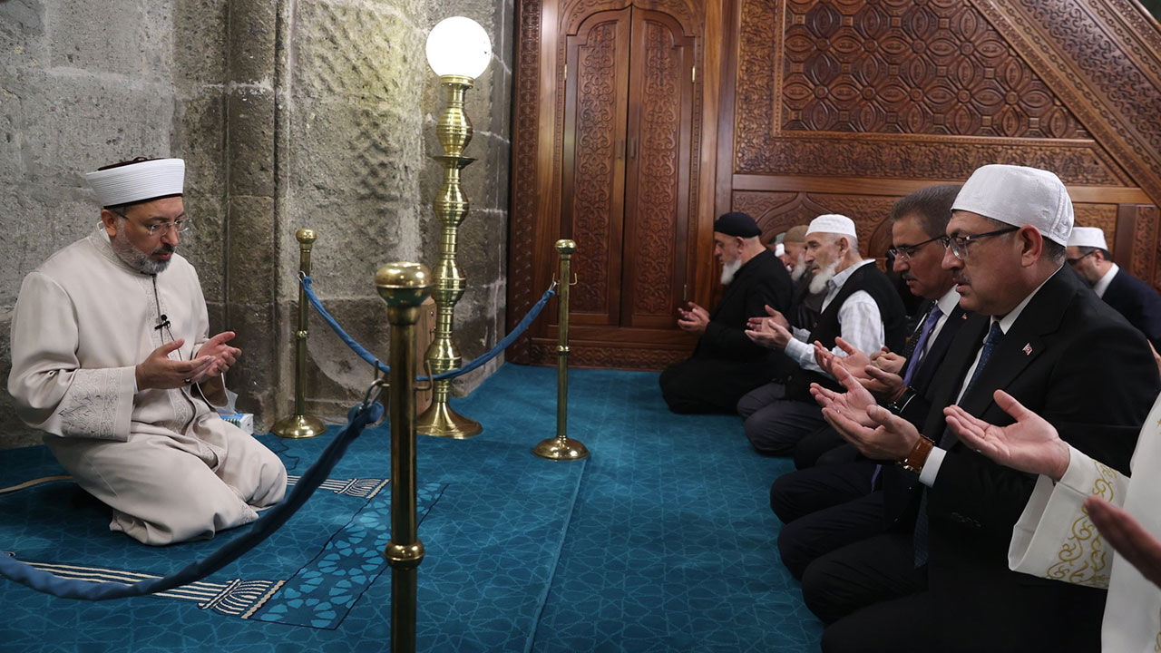 Safi Arpaguş Dua 1