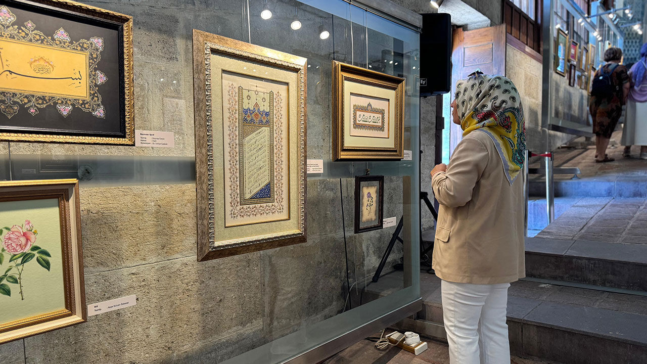 "İki Fırça Bir Ahenk" tezhip sergisi açıldı
