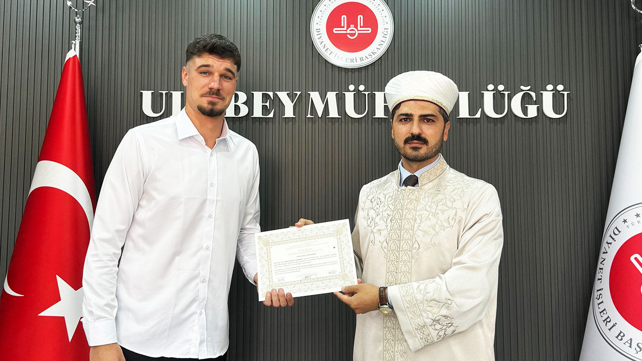Alman genç, Ulubey'de Müslüman oldu