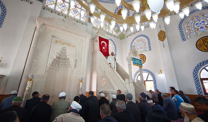 Ali Yöre Camii Ve Külliyesi Dualarla Açıldı 9
