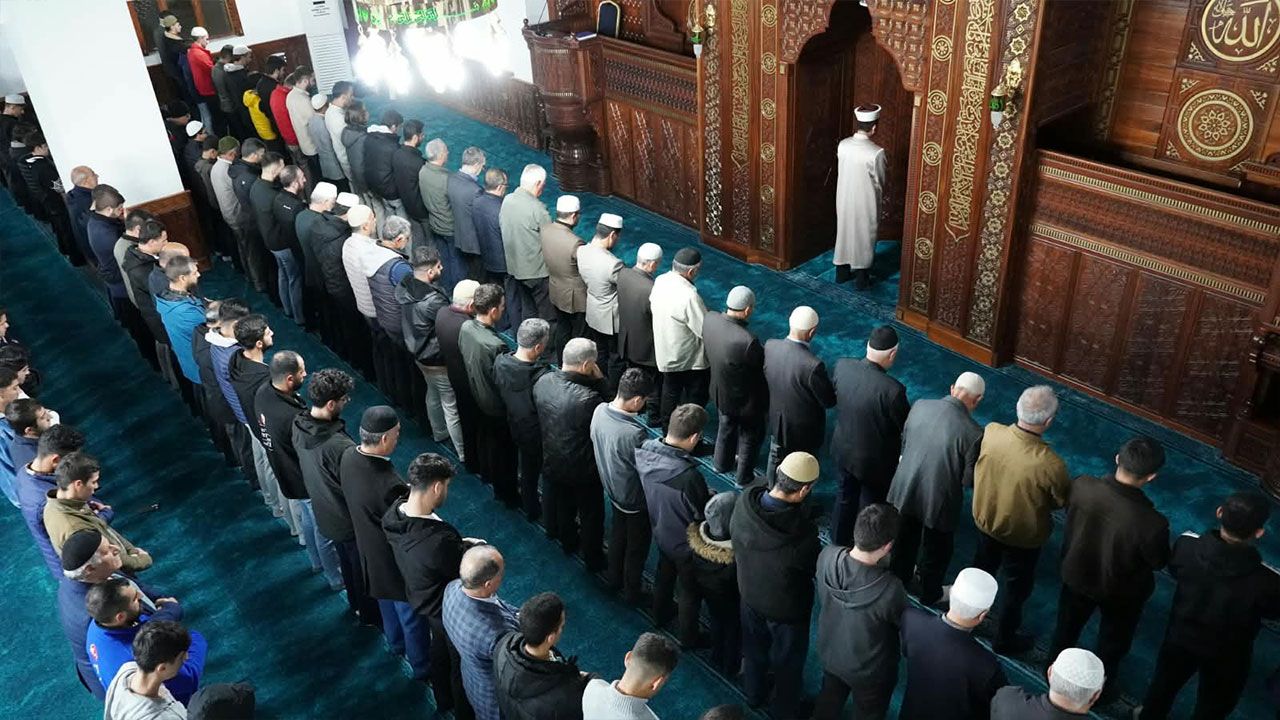 Bingölde Sabah Namazı Buluşması 4
