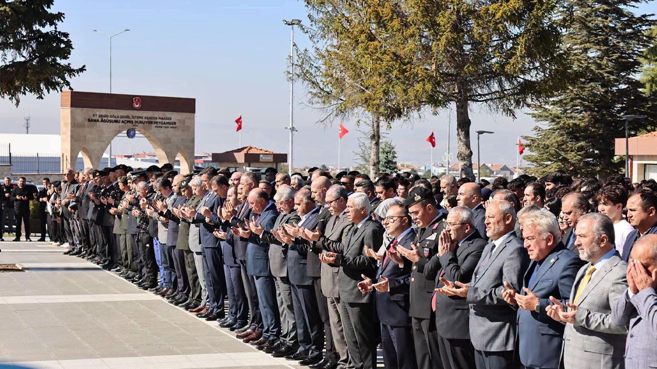 Corumda Şehitler Ve Gazeler Dualarla Anıldı 2