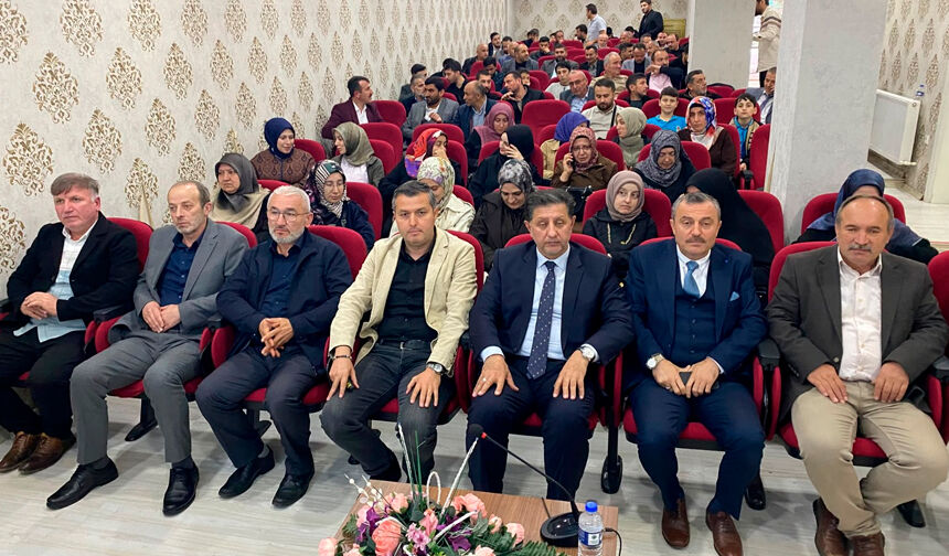 Espiye’de “Din Eğitiminde Oyunun Gücü”Konferans Düzenlendi 2