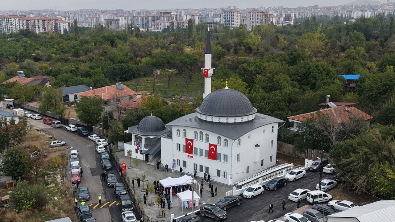 Çalıgülü Camii törenle açıldı