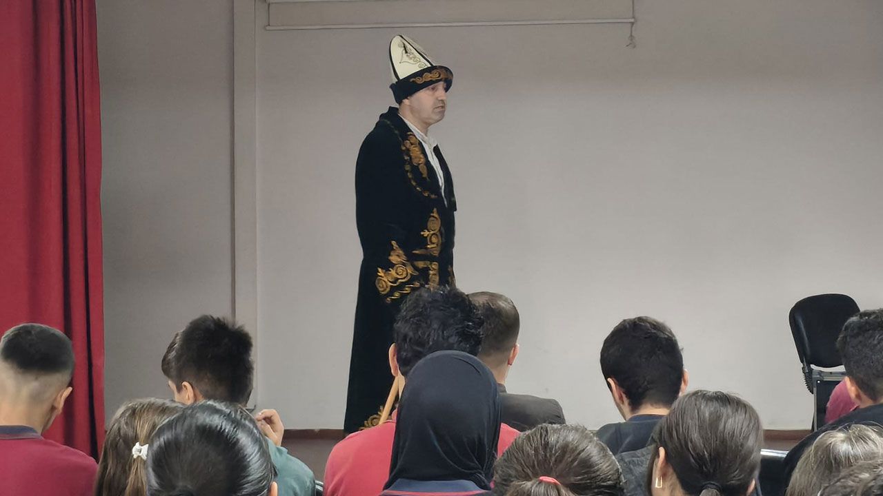 Yeşilli'de "Meddah" geleneği yaşatılıyor