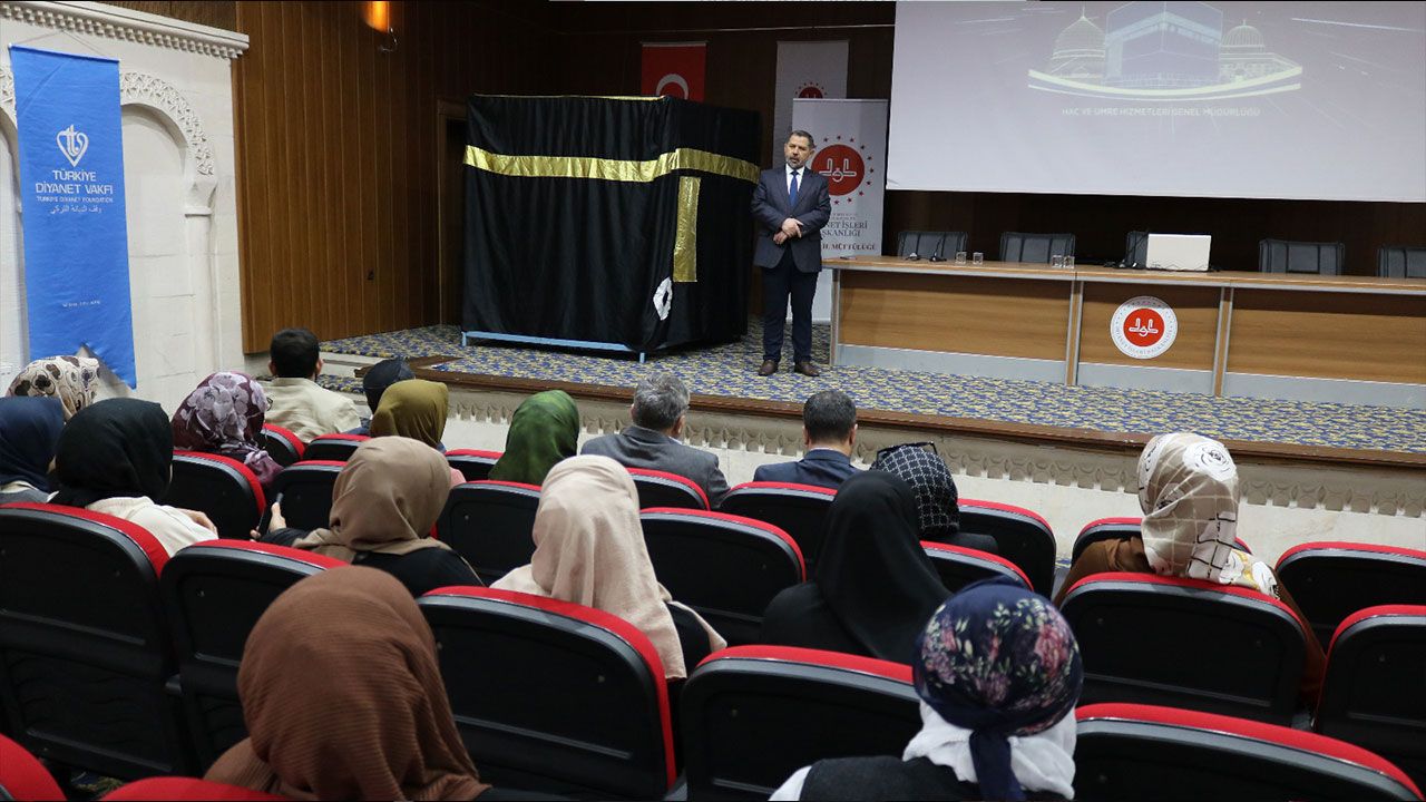Mardin'de umreciler bilgilendirildi