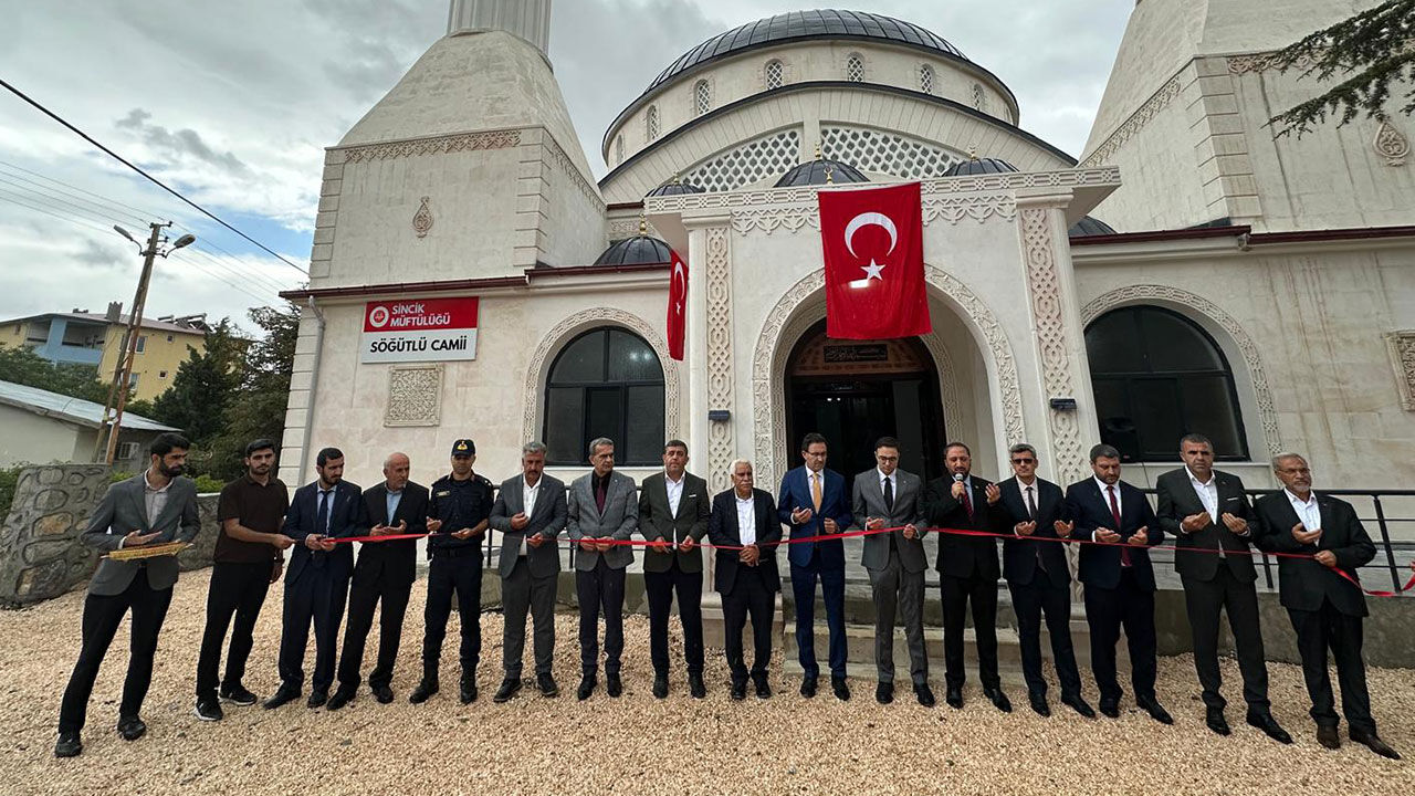 Sincik’te Söğütlü Camii ve Diyanet Gençlik Merkezi açıldı