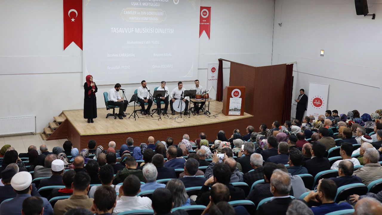 Uşak Camiler Haftası Konferans 1